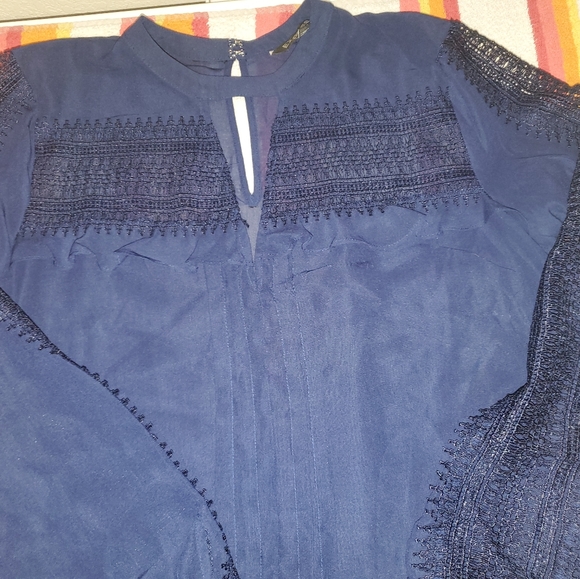 Blouse - Picture 2 of 2